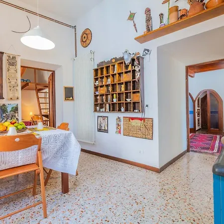 לינה וארוחת בוקר Torre Del Miracolo טוסקניה